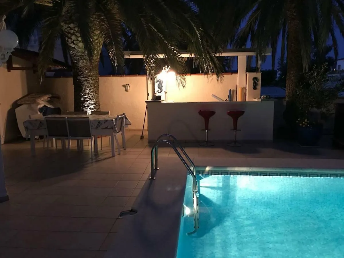 Casa - Appartements Norfeu Empuriabrava Hiszpania